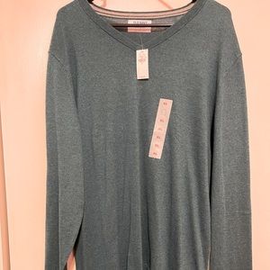 NWT Men’s Sweater